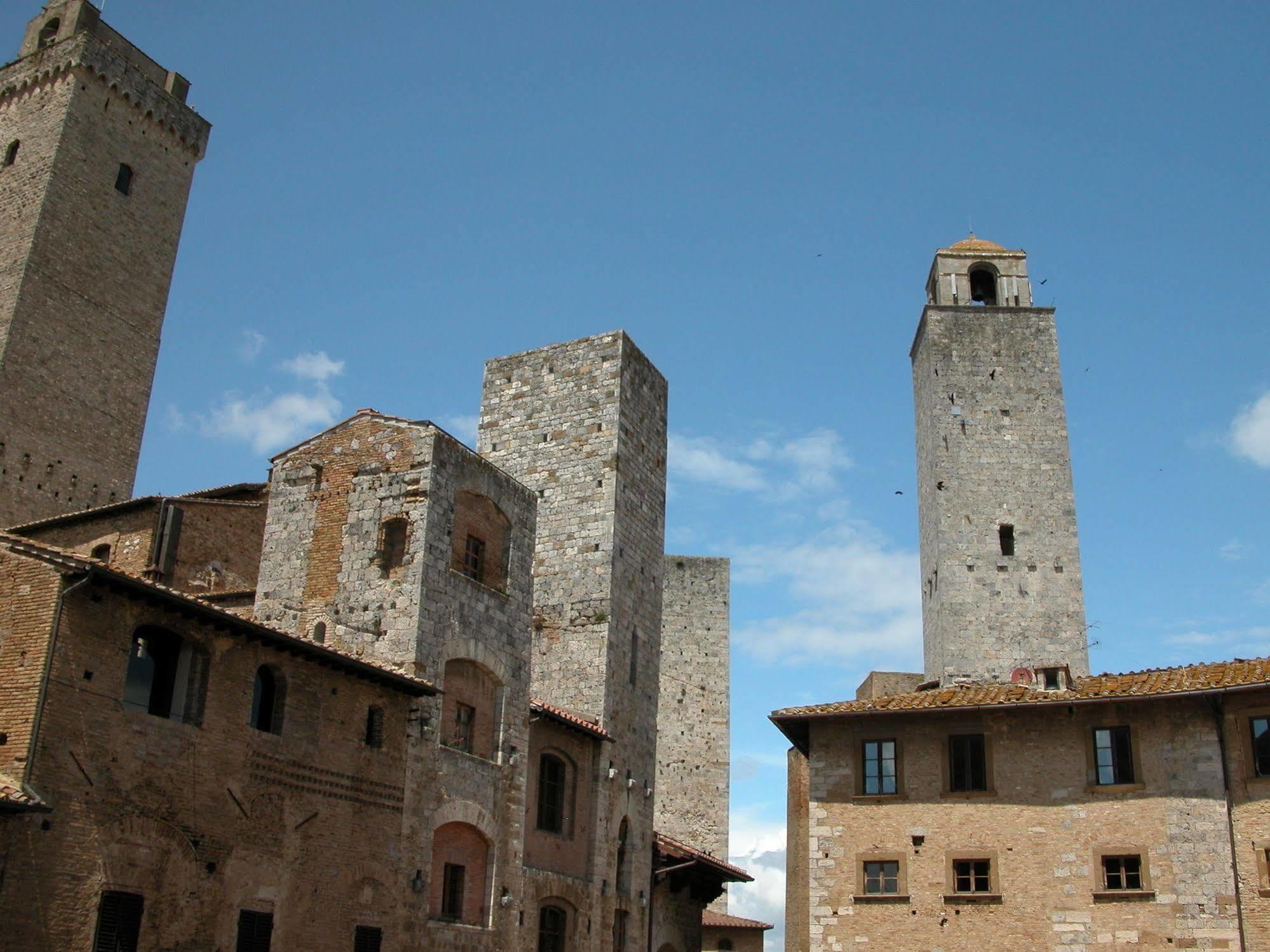 Al Pozzo Dei Desideri Hotel San Gimignano Exterior photo